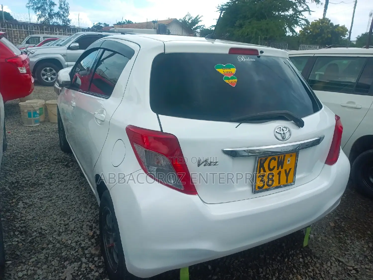 Toyota Vitz 1.0 FWD 3dr 2016 White