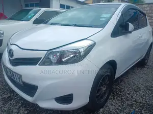 Toyota Vitz 1.0 FWD 3dr 2016 White