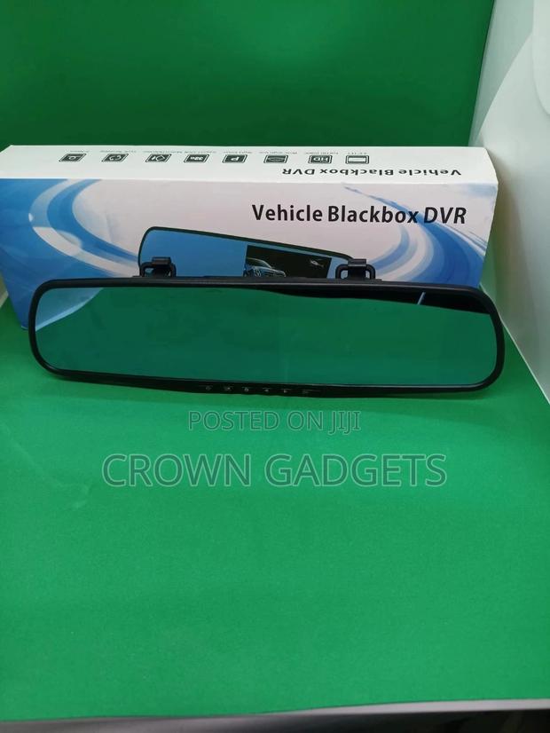 Vehicle Blackbox DVR Full HD. Front/Rear View Camera Full Co - main view