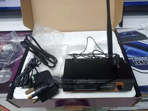 BNK 88c Uhf Wireless Microphone
