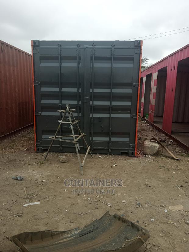 20ft Shipping Containers - thumbnail 2