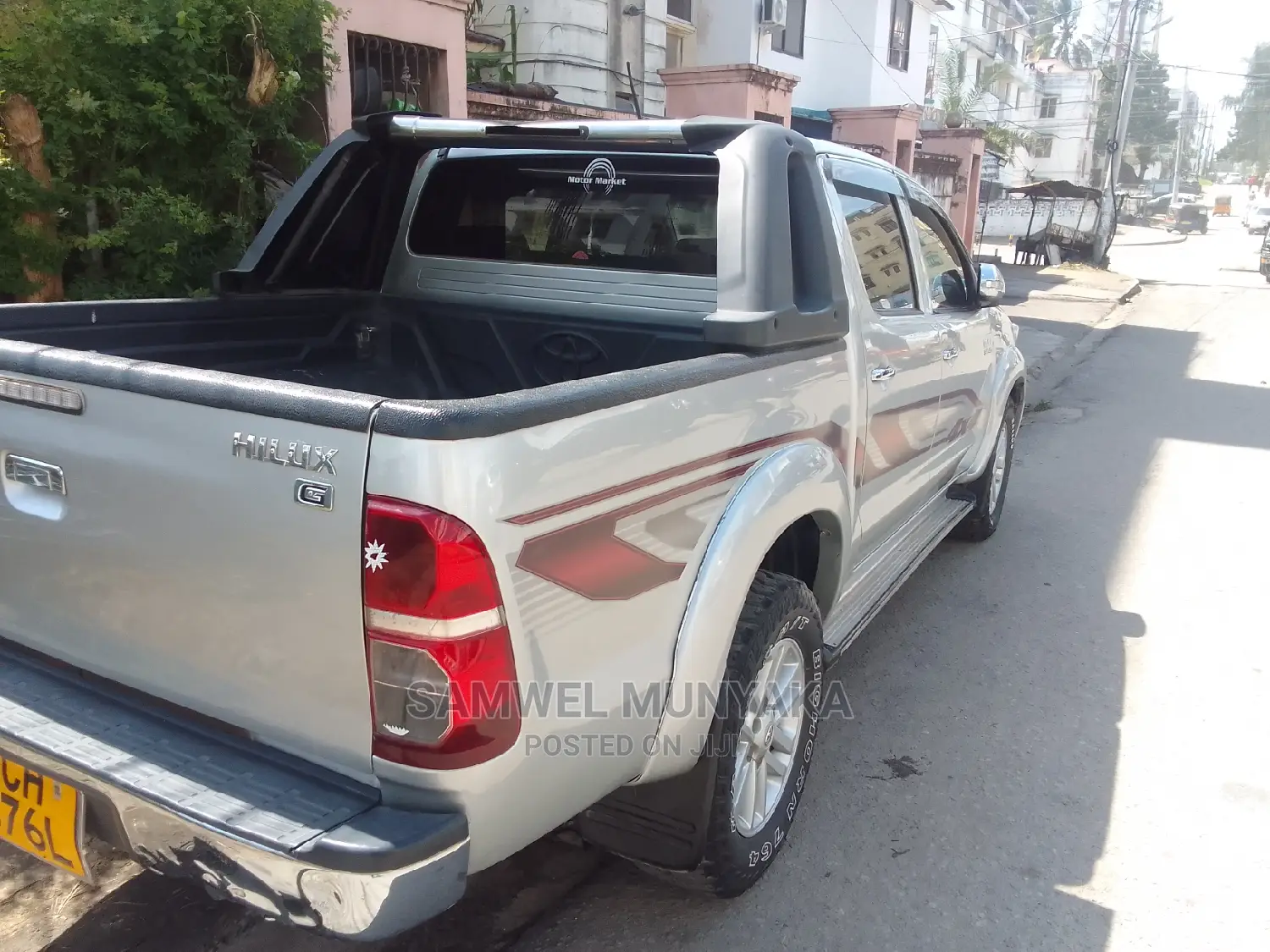 Toyota Hilux SR5 4x4 2014 Silver