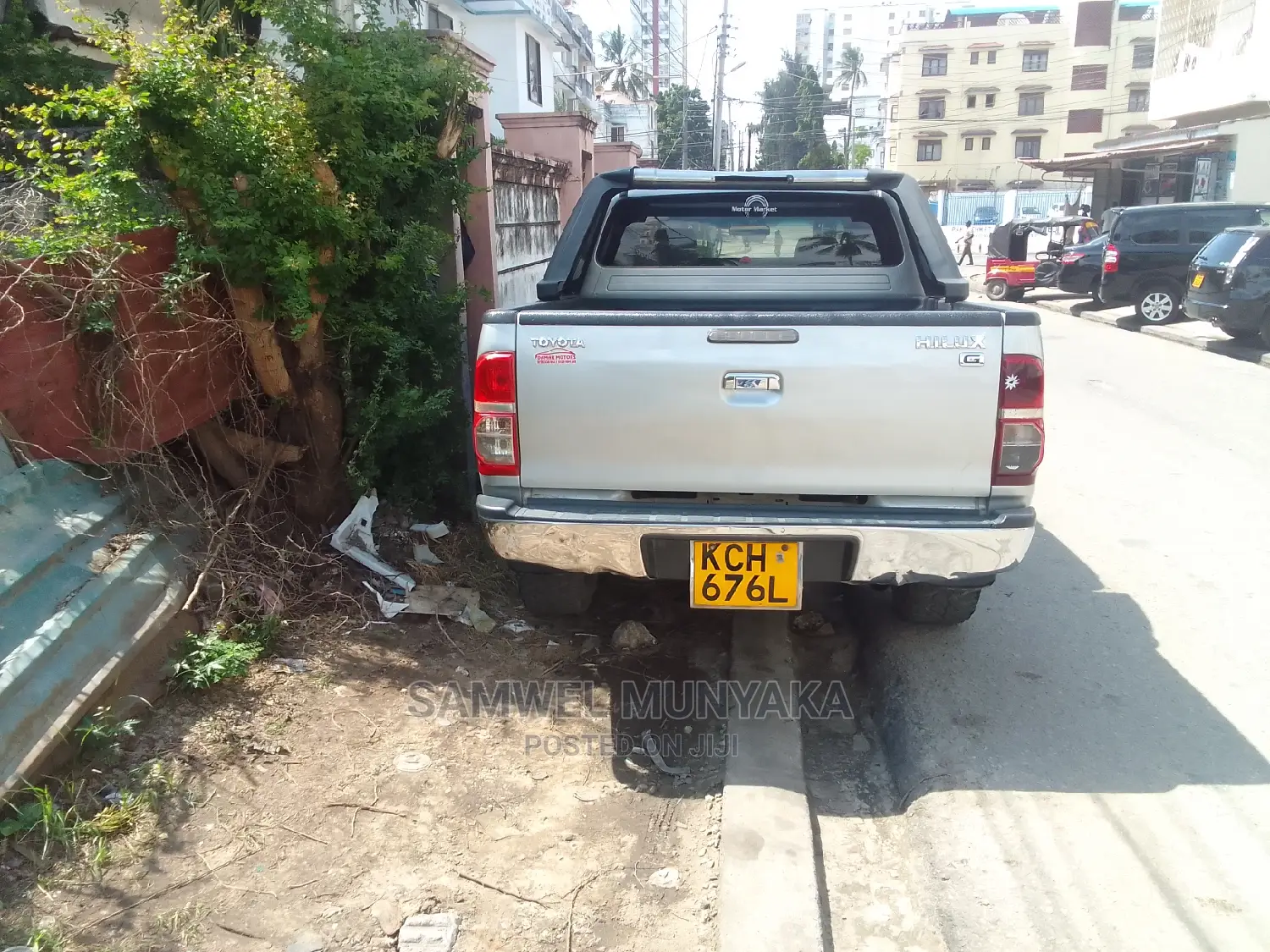 Toyota Hilux SR5 4x4 2014 Silver