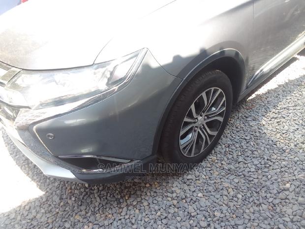 Mitsubishi Outlander ES AWC 2017 Gray - thumbnail 6
