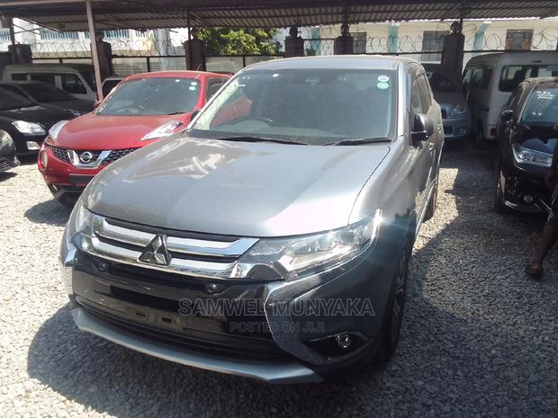 Mitsubishi Outlander ES AWC 2017 Gray
