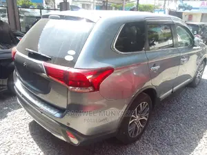 Mitsubishi Outlander ES AWC 2017 Gray