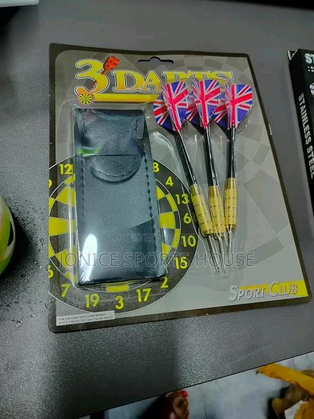 Dart Board Arrows - main view