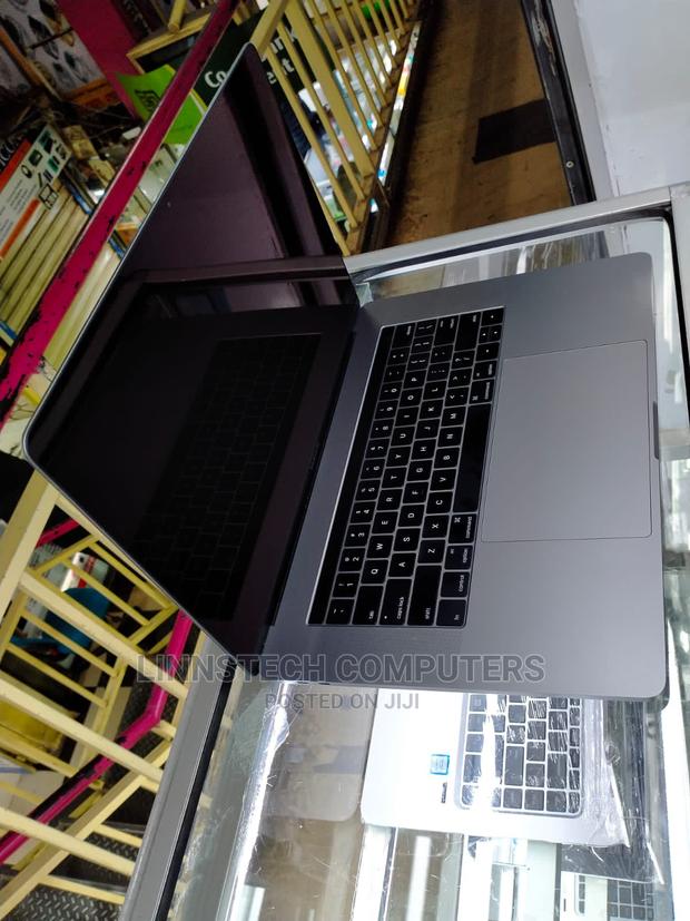 Laptop Apple MacBook Pro 2016 16GB Intel Core I7 SSD 512GB - thumbnail 4