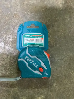 Total Tape Measure 5m