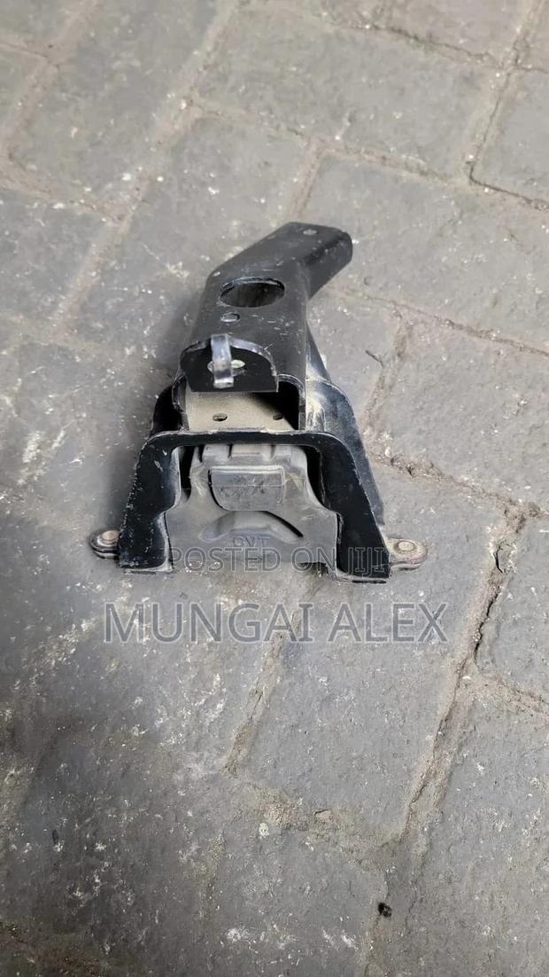 Toyota Belta/Ractis/Vitz Mountain - thumbnail 3