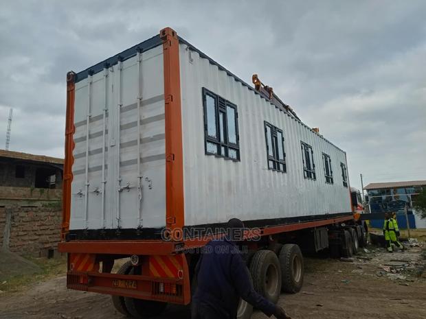 40ft High Cube Container Modern Clinic. - main view