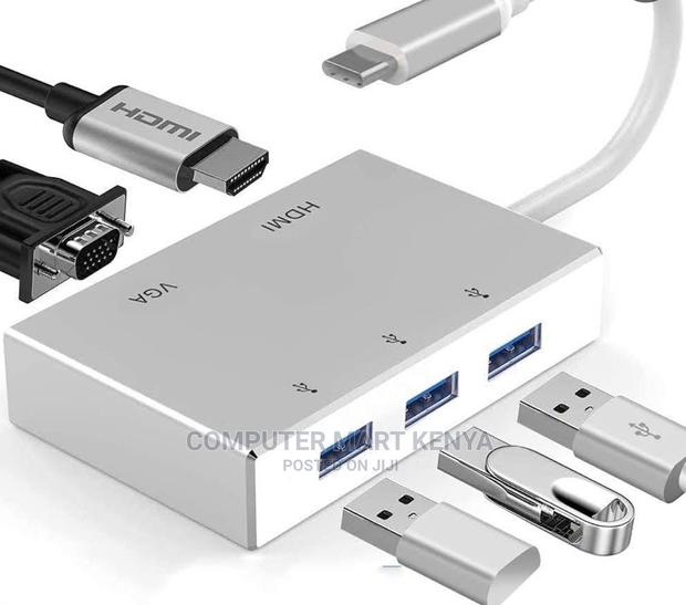 USB C to VGA Power Adapter
