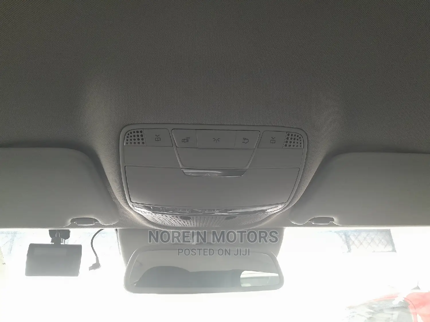 Mercedes-Benz C180 2016 White