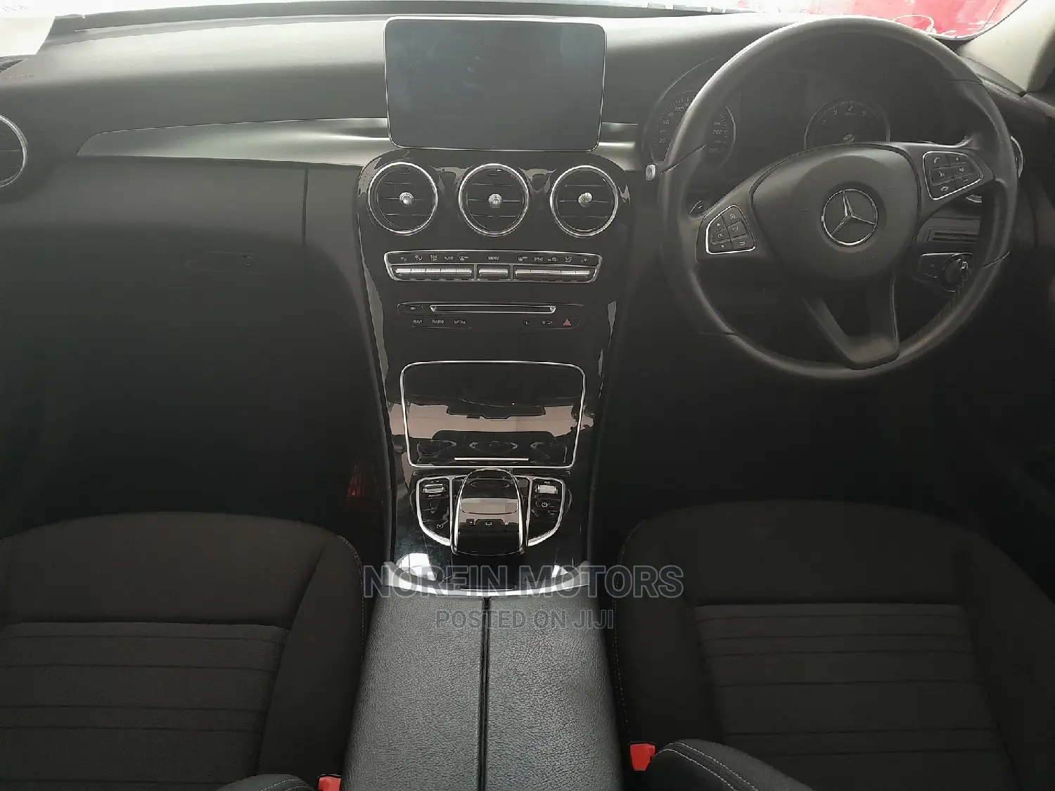Mercedes-Benz C180 2016 White