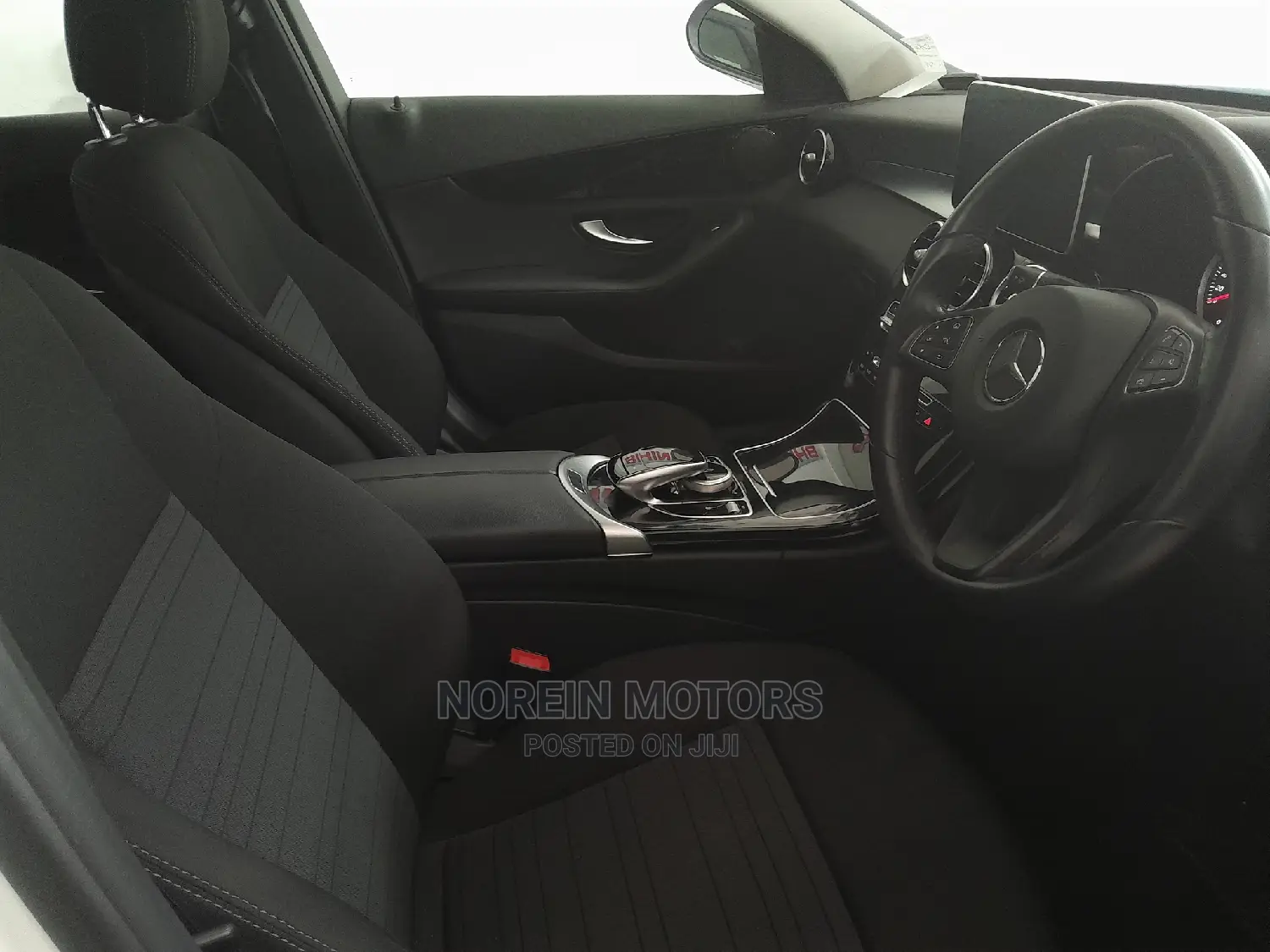 Mercedes-Benz C180 2016 White