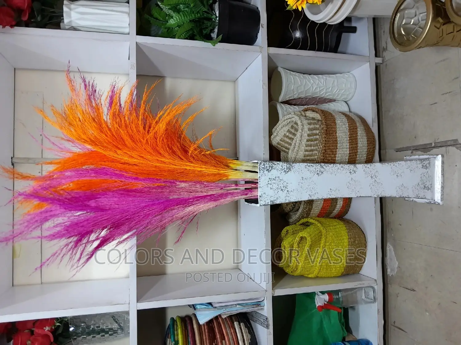 Complete Set of a Colourful Grass and Vase