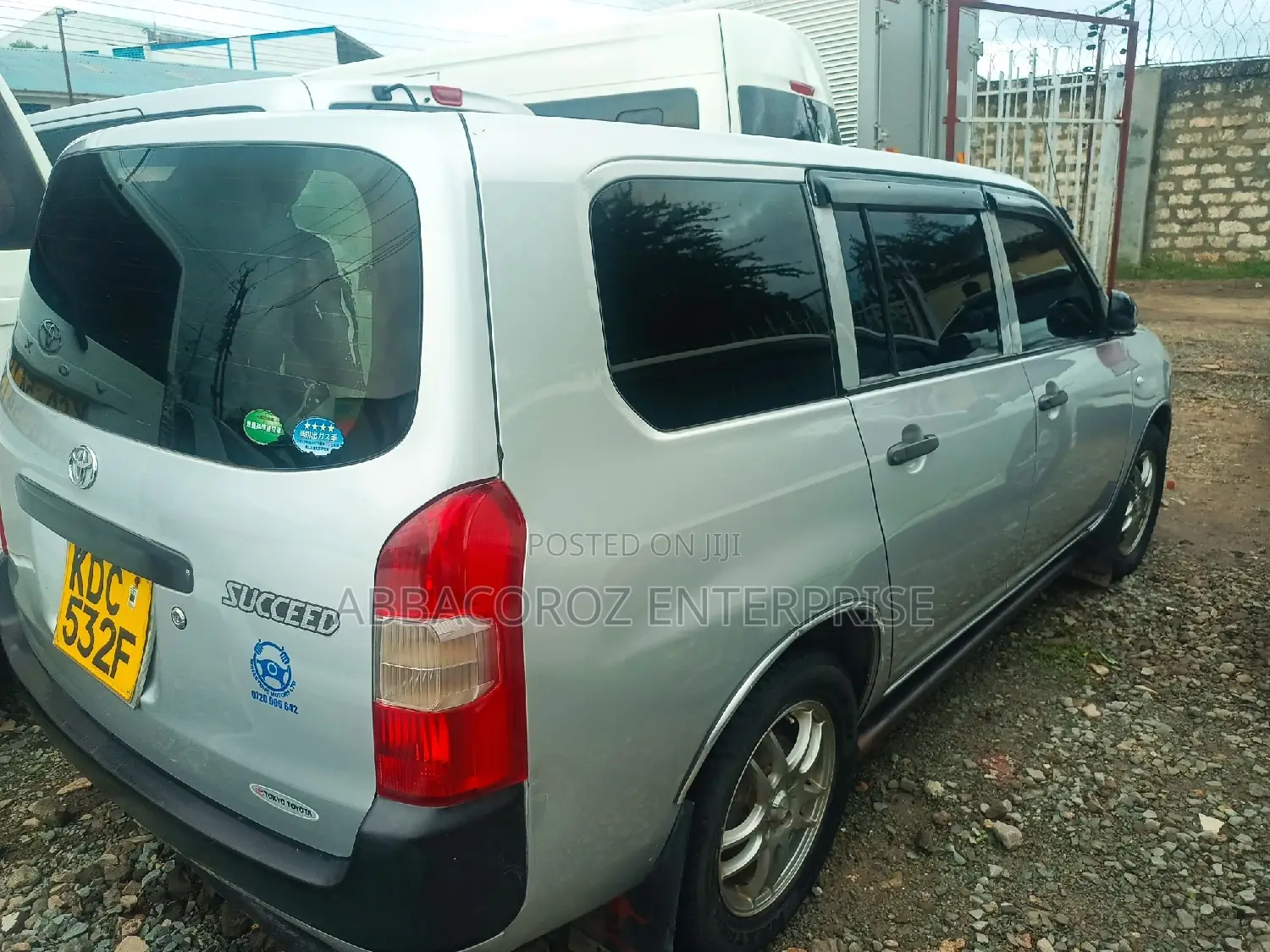 Toyota Succeed SV Premium 2016 Silver