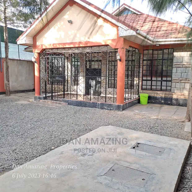 3bdrm Bungalow in Kitengela for sale