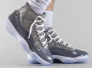 Jordan 11s