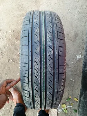 225/60r17 Genesy