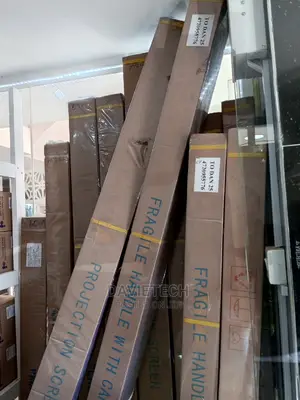 Electric Projector Screens 84*84-