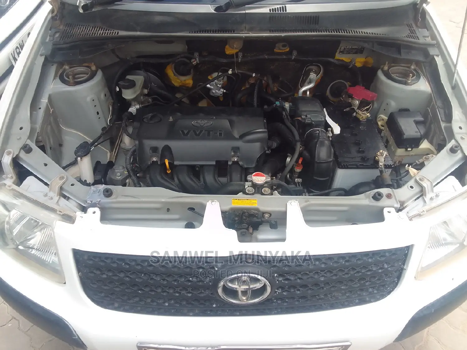 Toyota Probox 1.5 DX Comfort 4WD 2015 White