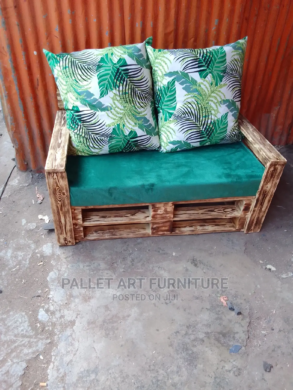 2 Seater Pallet Saet