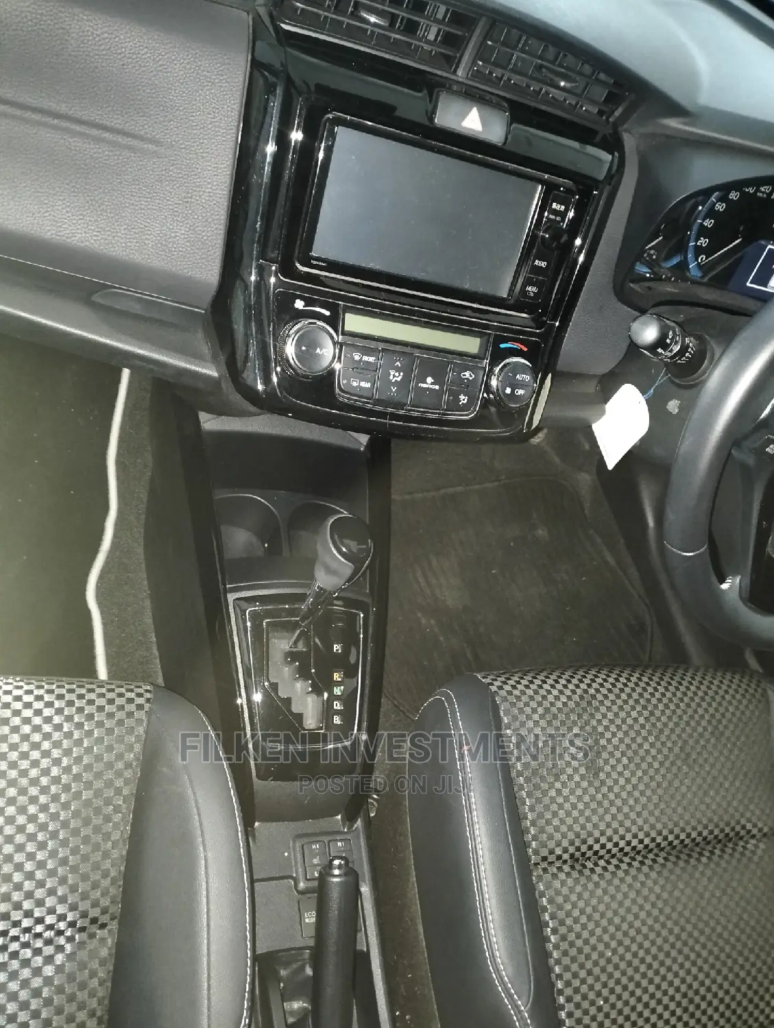 Toyota Corolla Fielder 2016 Black