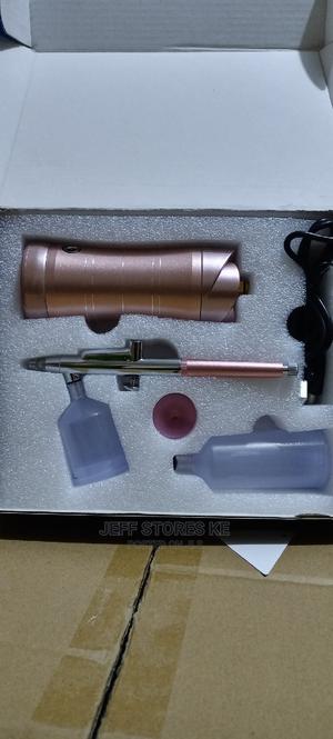 Portable Hair Brush - thumbnail 2