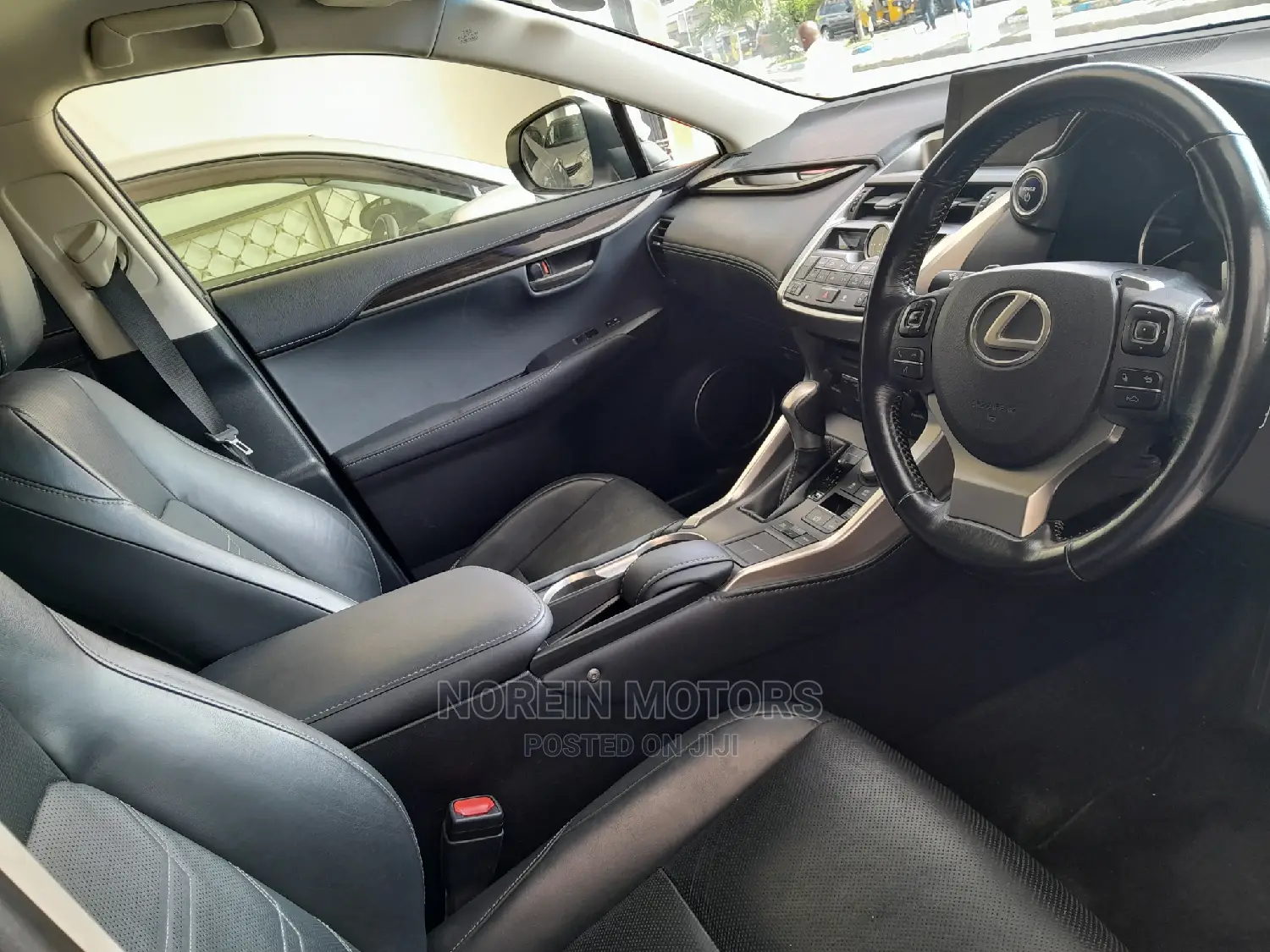 Lexus NX 300h AWD 2015 White