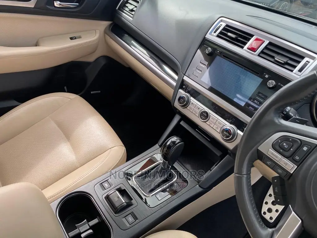 Subaru Outback 2016 Matt Black