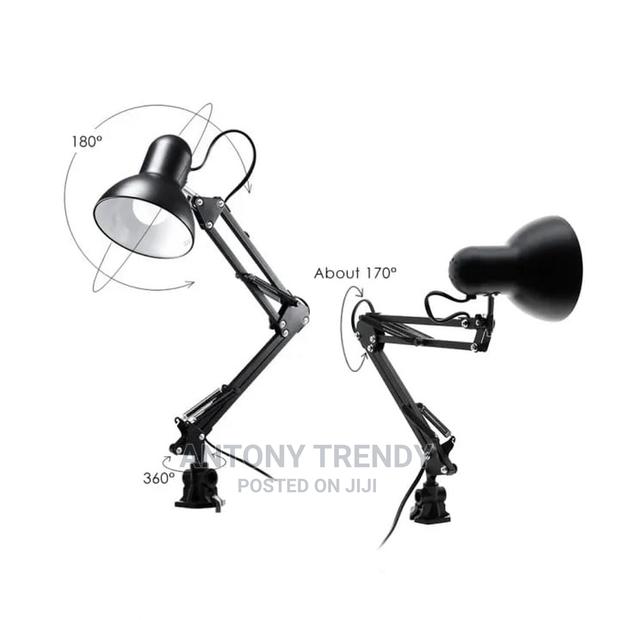 Vintage Desk Lamp With Articulated Arm