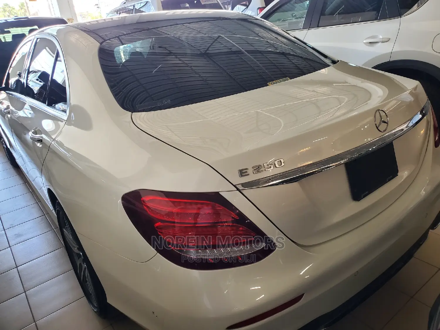 Mercedes-Benz E250 2016 Pearl