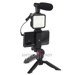 Vlog Shooting Kits With Microphone LED Light Camera - thumbnail 2