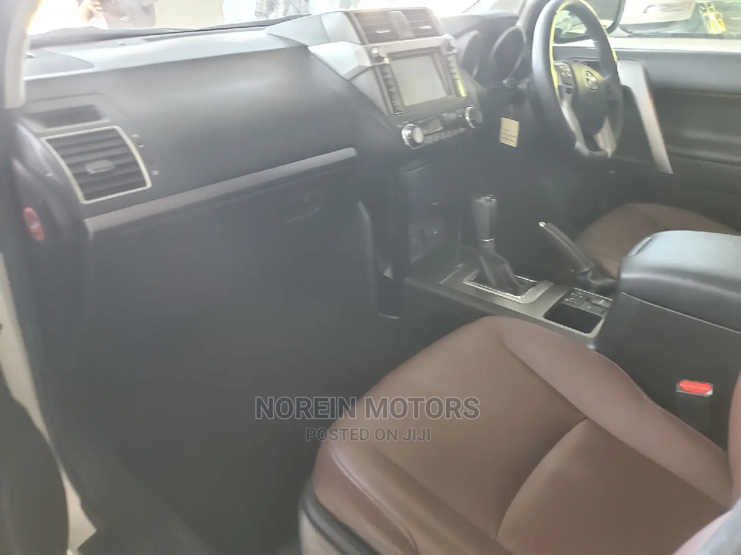 Toyota Land Cruiser Prado 2016 Pearl
