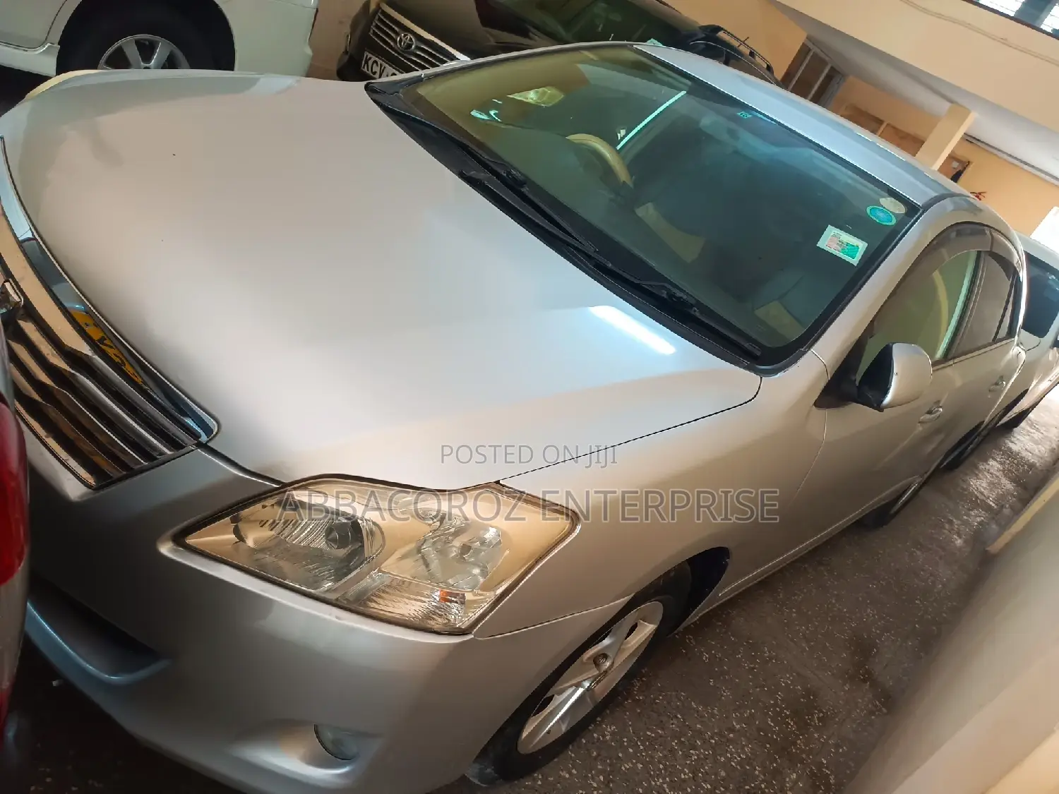Toyota Premio 2.0 FWD 2016 Silver