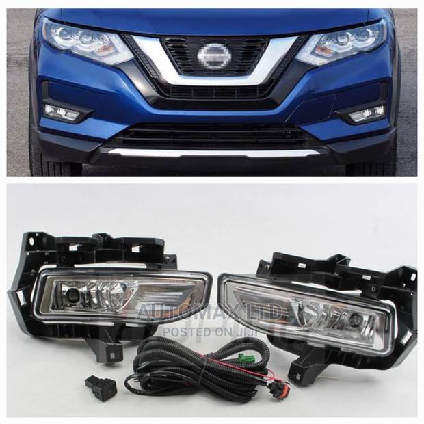 E12: Yr2017+ Nissan Note, Fog Lights Set, E-Power - main view