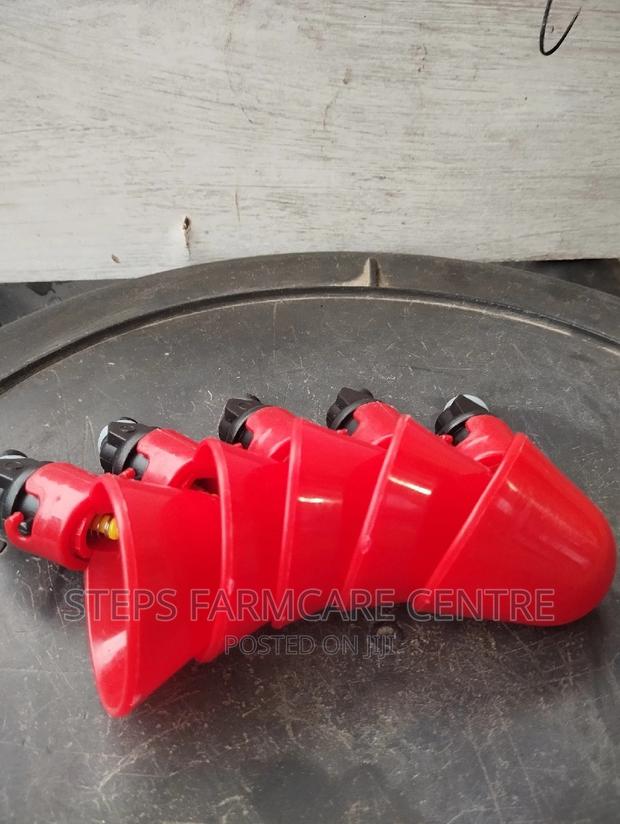 Automatic Chicken Nipp Drinkers on Buckets - thumbnail 3