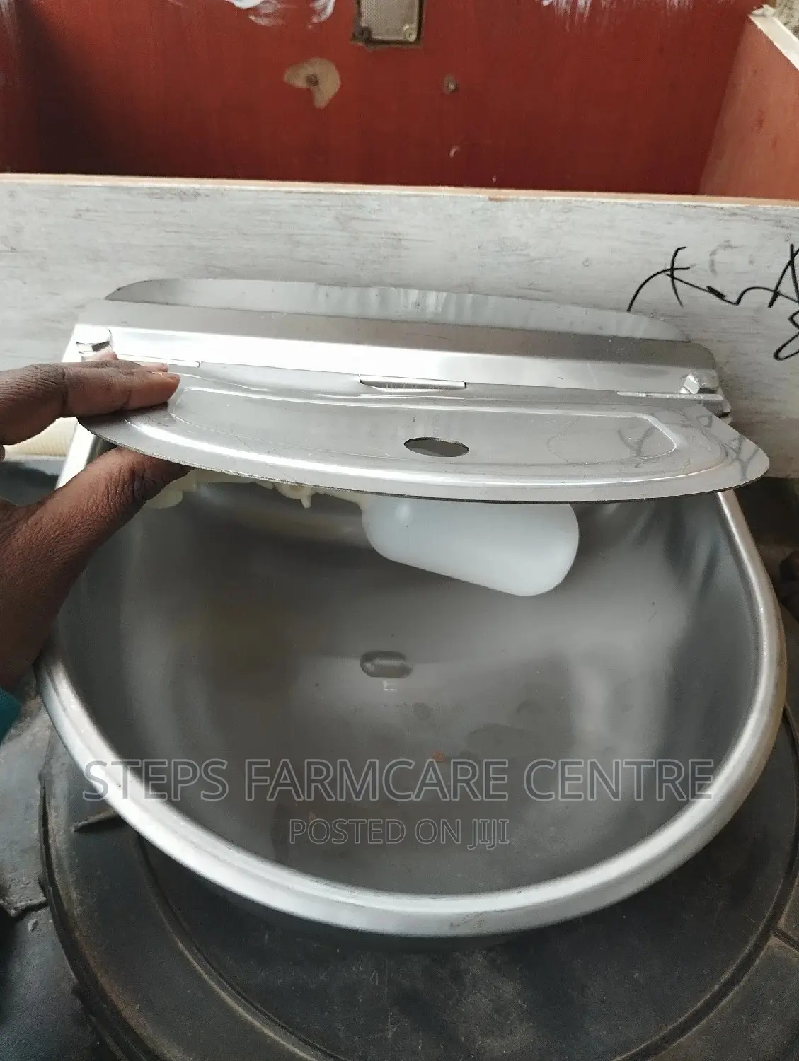 Stainless Steel Automatic Cow Drinker With Ball Valve