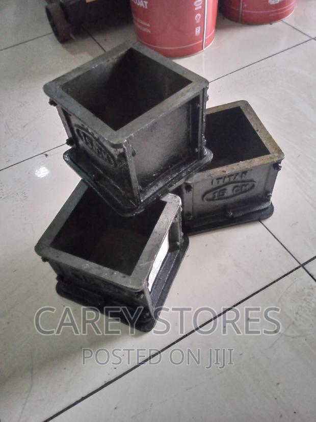 Concrete Testing Cube Mould - main view
