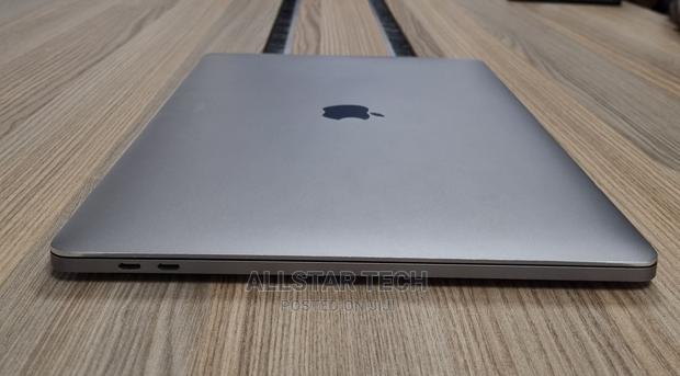 Laptop Apple MacBook Pro 2018 16GB Intel Core I7 SSD 500GB - thumbnail 3