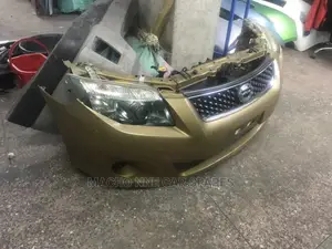 Toyota Fielder 2010 Nosecut