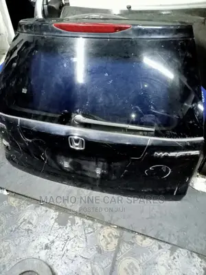 Honda Stream Boot