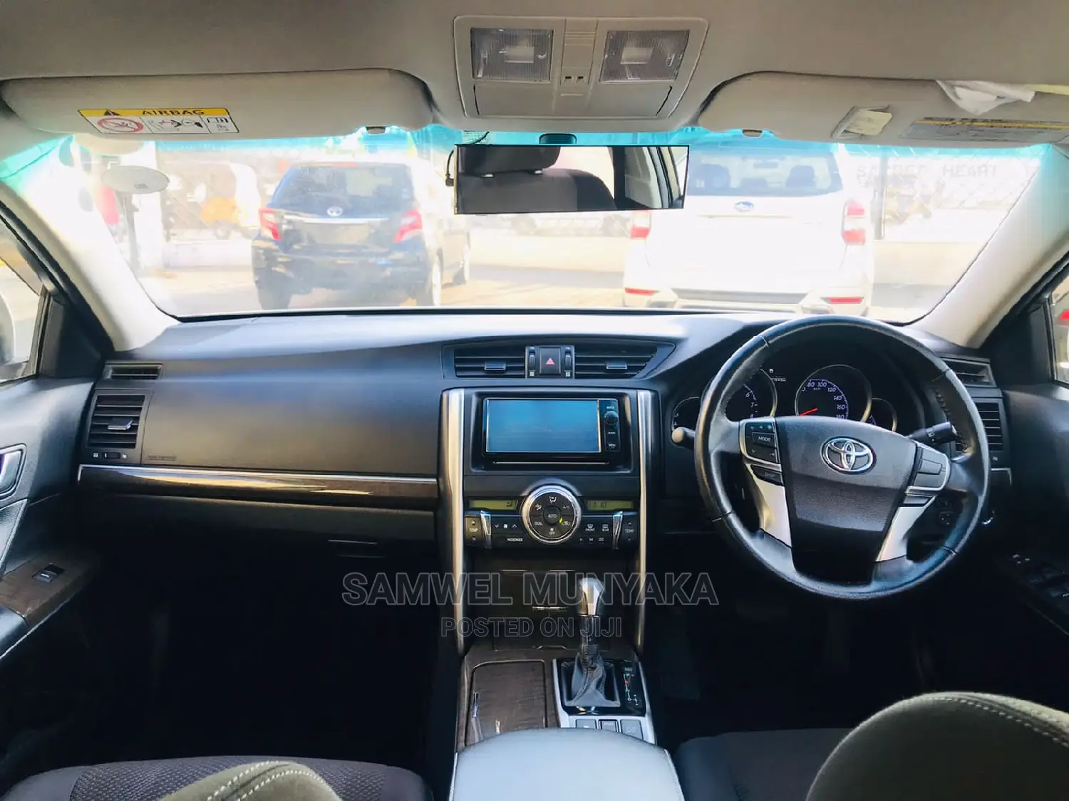 Toyota Mark X 2.5 AWD 2017 White