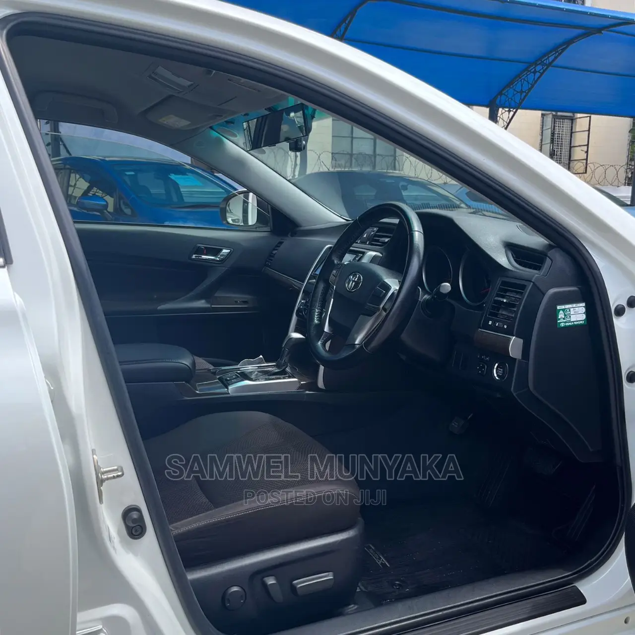Toyota Mark X 2.5 AWD 2017 White