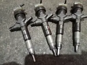 Ex Japan Nozzles for Izuzu Elf 4jj1