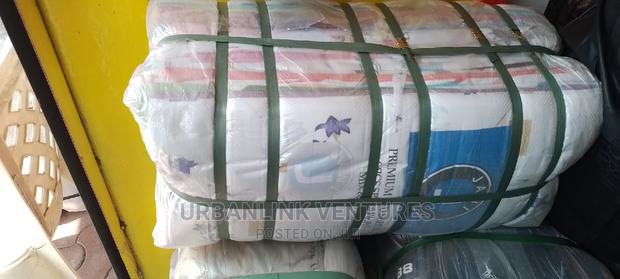 Creme Bedsheets| Mitumba Bale - thumbnail 3