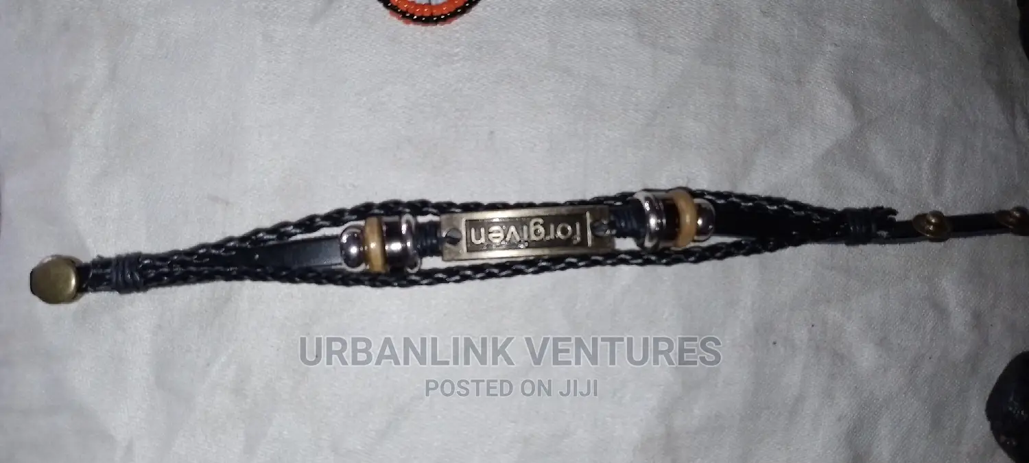 Bracelets | Bangles