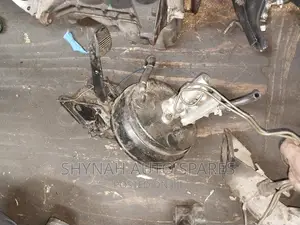Brake Master Cylinder and Booster Complete Nissan Nguruwe