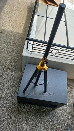 Speaker Stand - thumbnail 2